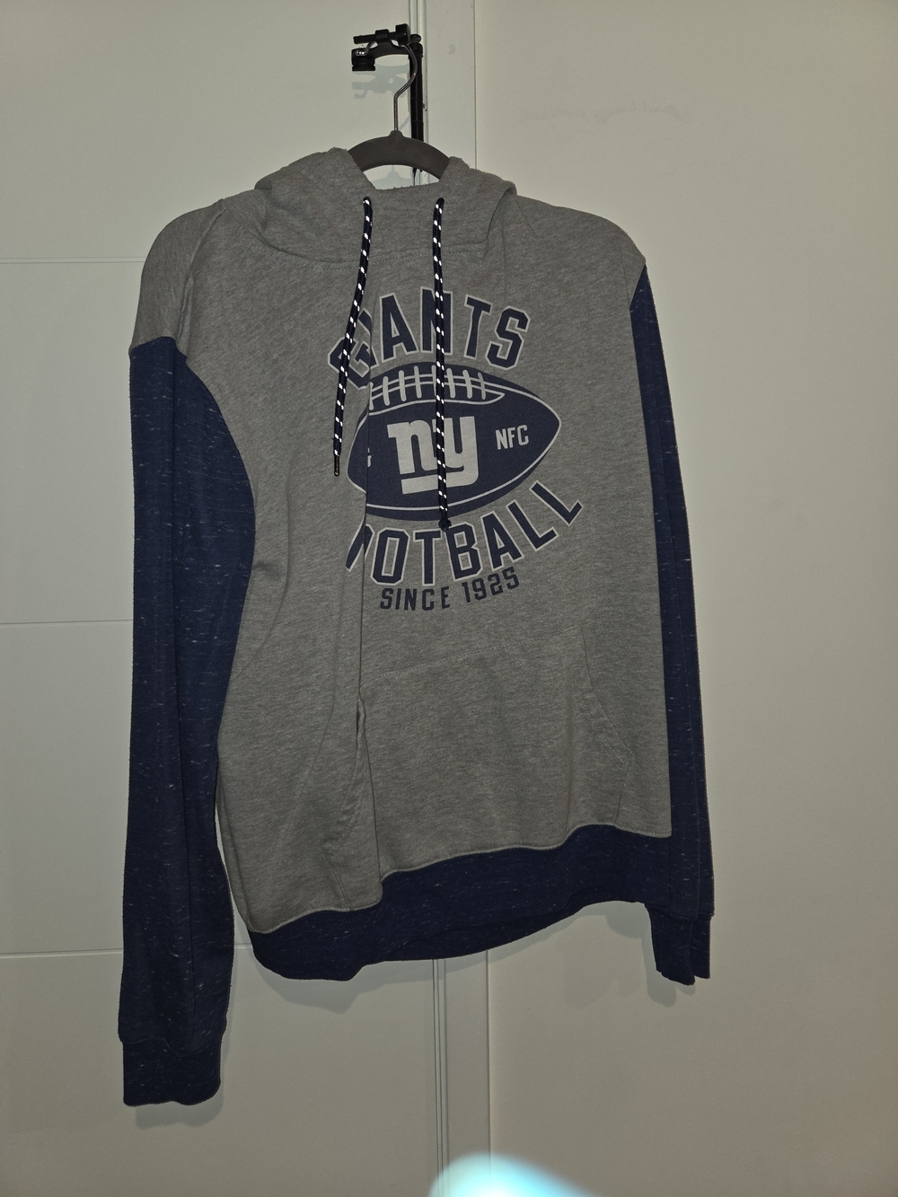 NFL Gray and Navy Giants Football Hooded Zip-Up